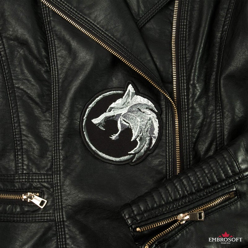 Embrosoft The Wolf Amulet Patch / TV Series and Game Emblem / Embroidered Iron On (3.8" x 3.9") - Image 5
